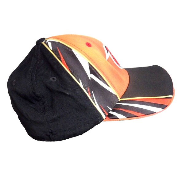 Atlanta Falcons Baseball Hat Cap Red Black Embroidered Fitted S/M NFL READ - Picture 5 of 8